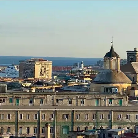 A Cartulina E Napulè Attico Con Vista Porto Ascensore Colazione Inclusa Nel Cuore Autentico Di A 5 Minuti Dalla Stazione E Dal Centro Storico Ac 3* Napoli