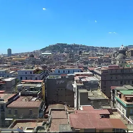 A Cartulina E Napulè Attico Con Vista Porto Ascensore Colazione Inclusa Nel Cuore Autentico Di A 5 Minuti Dalla Stazione E Dal Centro Storico Ac 3* Napoli