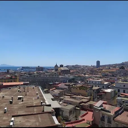 Bed & Breakfast A Cartulina E Napulè Attico Con Vista Porto Ascensore Colazione Inclusa Nel Cuore Autentico Di A 5 Minuti Dalla Stazione E Dal Centro Storico Ac