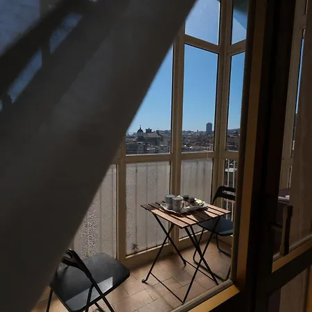 A Cartulina E Napulè Attico Con Vista Porto Ascensore Colazione Inclusa Nel Cuore Autentico Di A 5 Minuti Dalla Stazione E Dal Centro Storico Ac Bed & Breakfast 3*